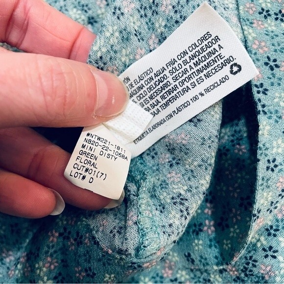 The nines by HATCH Mini Ditsy Green Floral Maternity Top XL - Picture 10 of 11